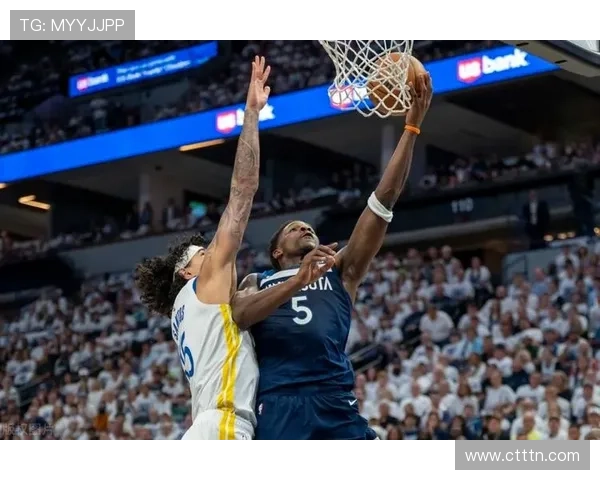 兰德尔新赛季借鉴小球五号位打法全场参与防守激发追梦灵感